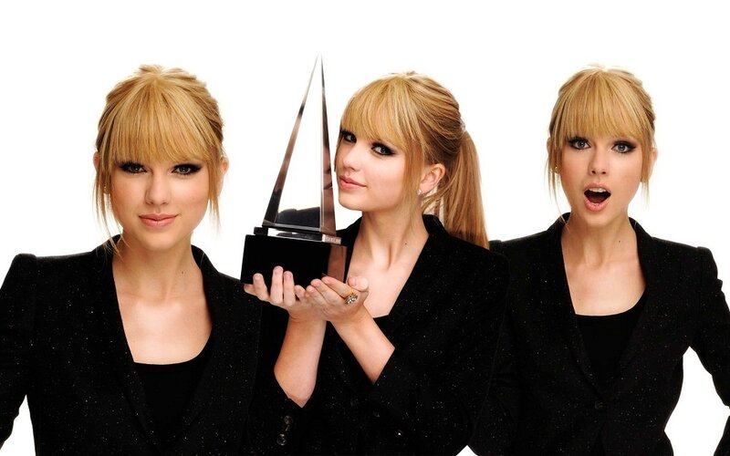 Woman Holding Award — Black