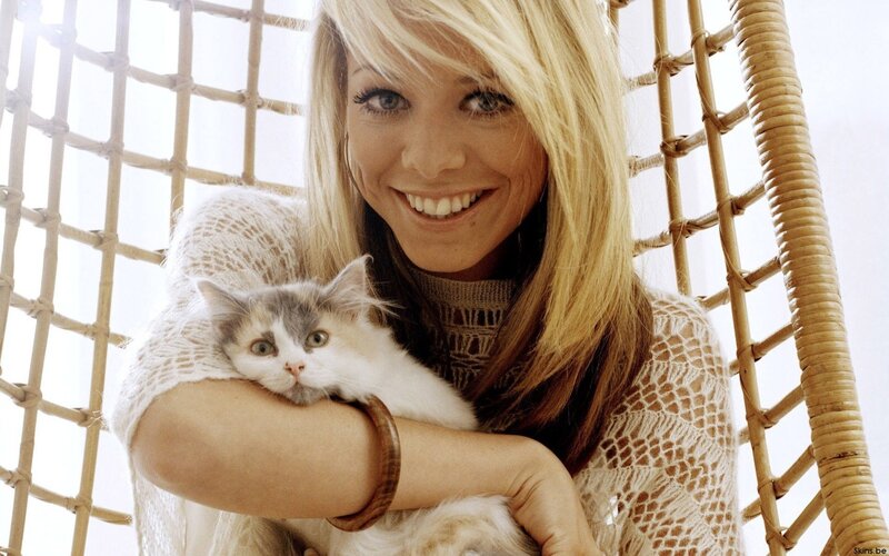 Woman Holding Cat — White, Calm, Afternoon