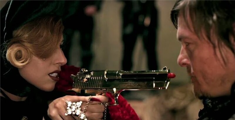 Woman Holding Gun to Man — Black, Dramatic