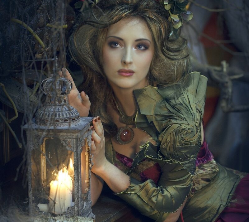 Woman Holding Lantern — Green, Dramatic, Night, Photograph