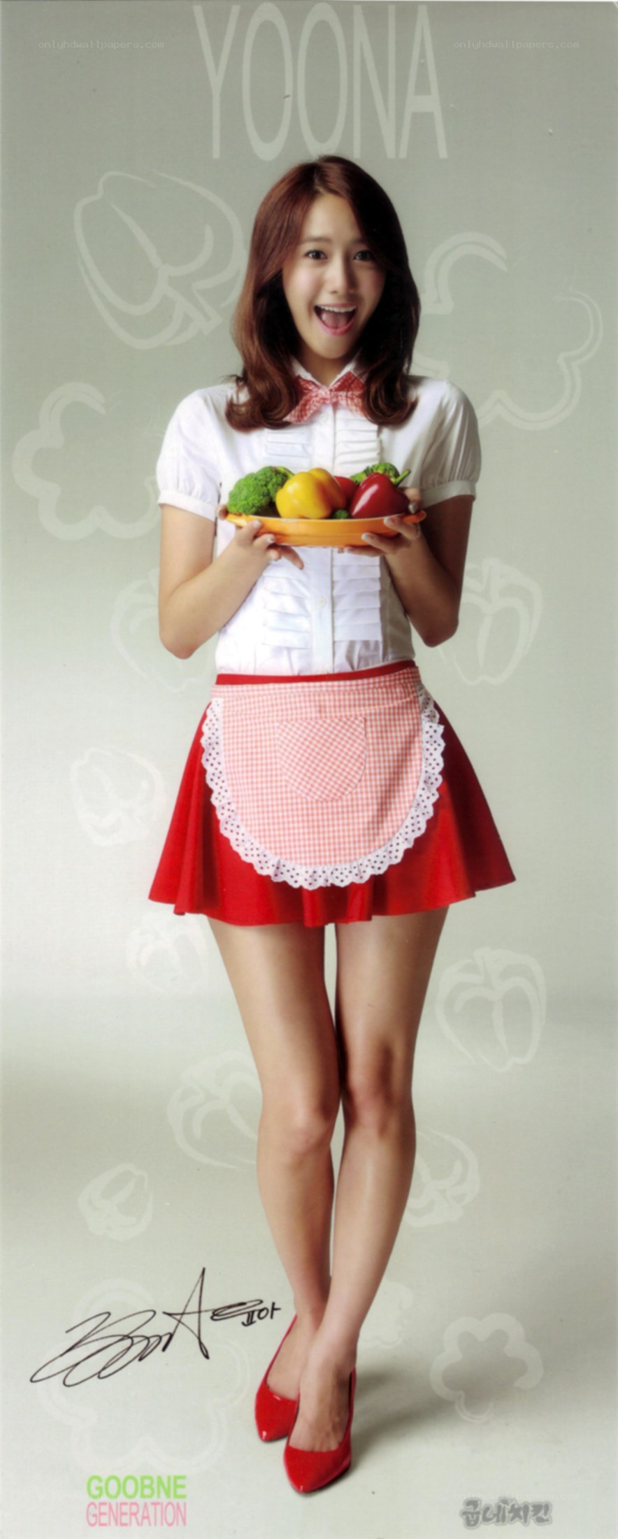 woman holding vegetables