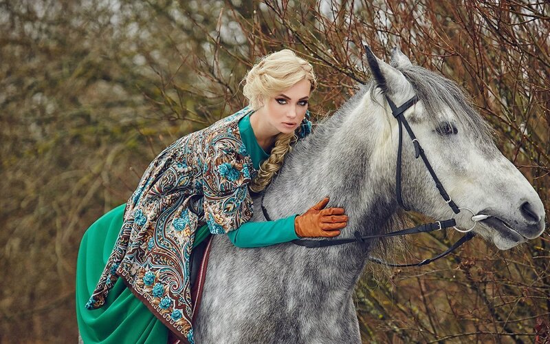 Woman Hugging a Horse — Gray