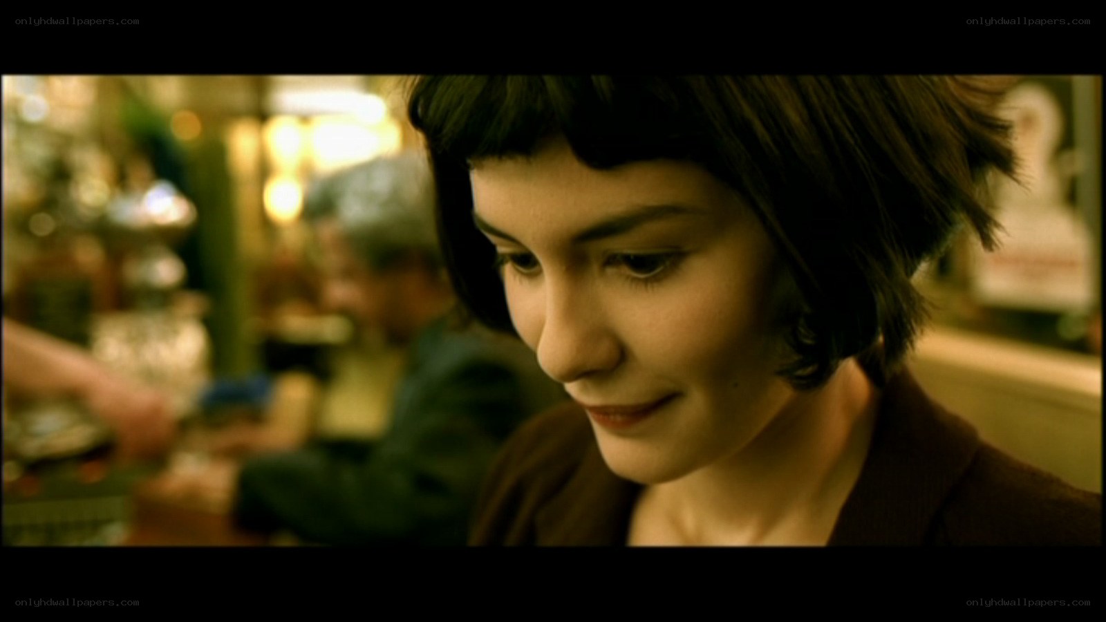 woman in a cafe