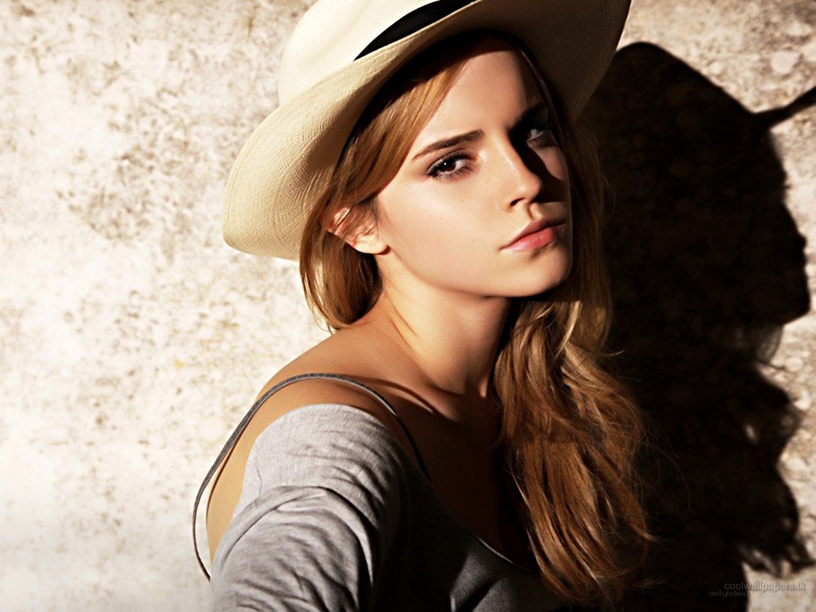 woman in a hat