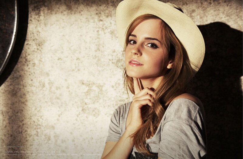 woman in a straw hat
