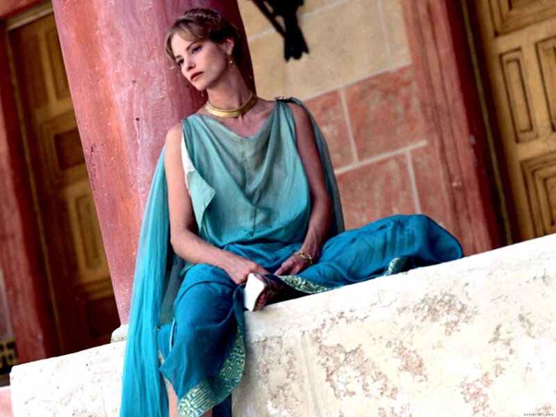 woman in ancient greek attire