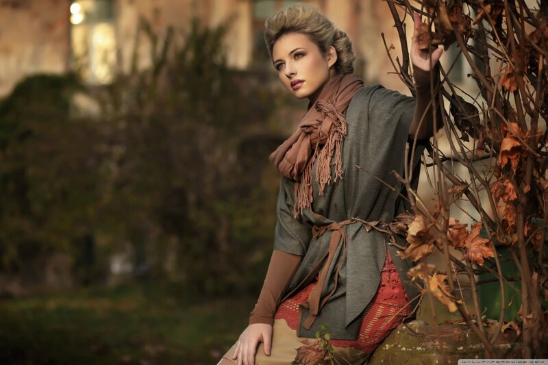 woman in autumn attire