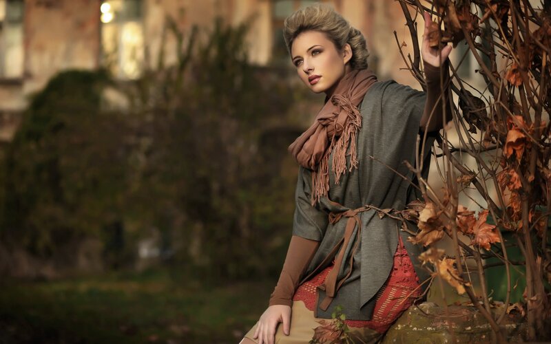woman in autumn attire