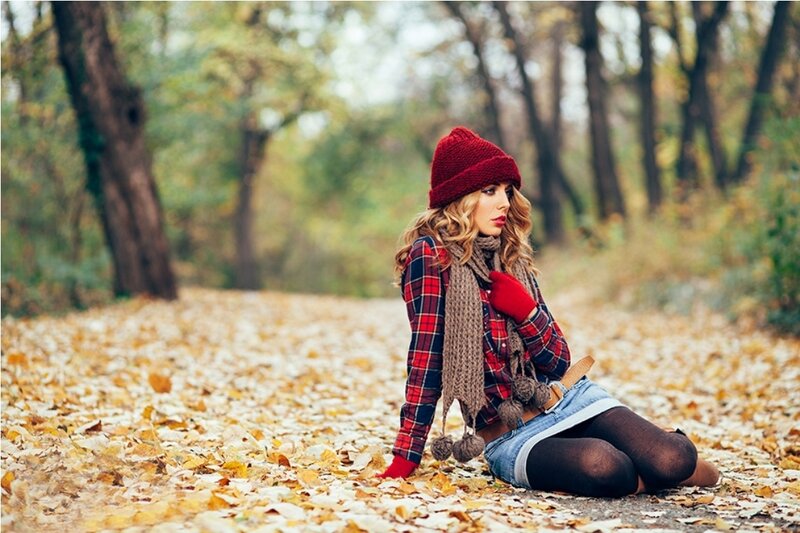 Woman in Autumn Forest — Red, Calm