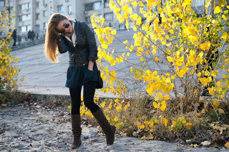 Woman in autumn outfit