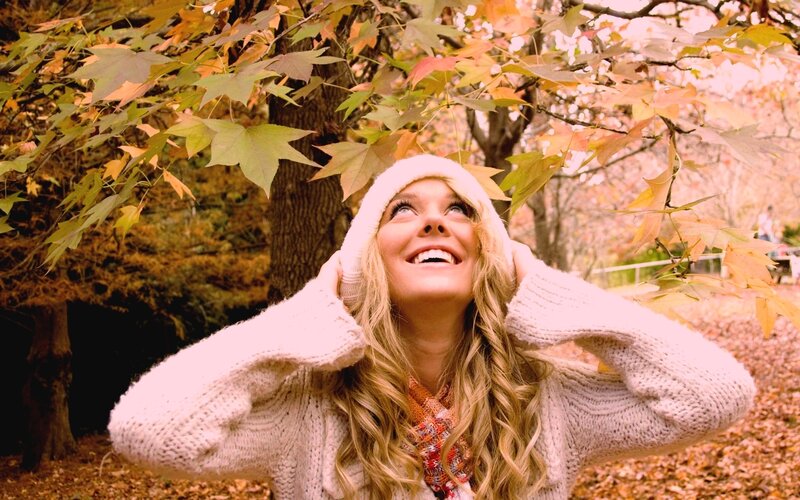 Woman in Autumn Sweater — Orange