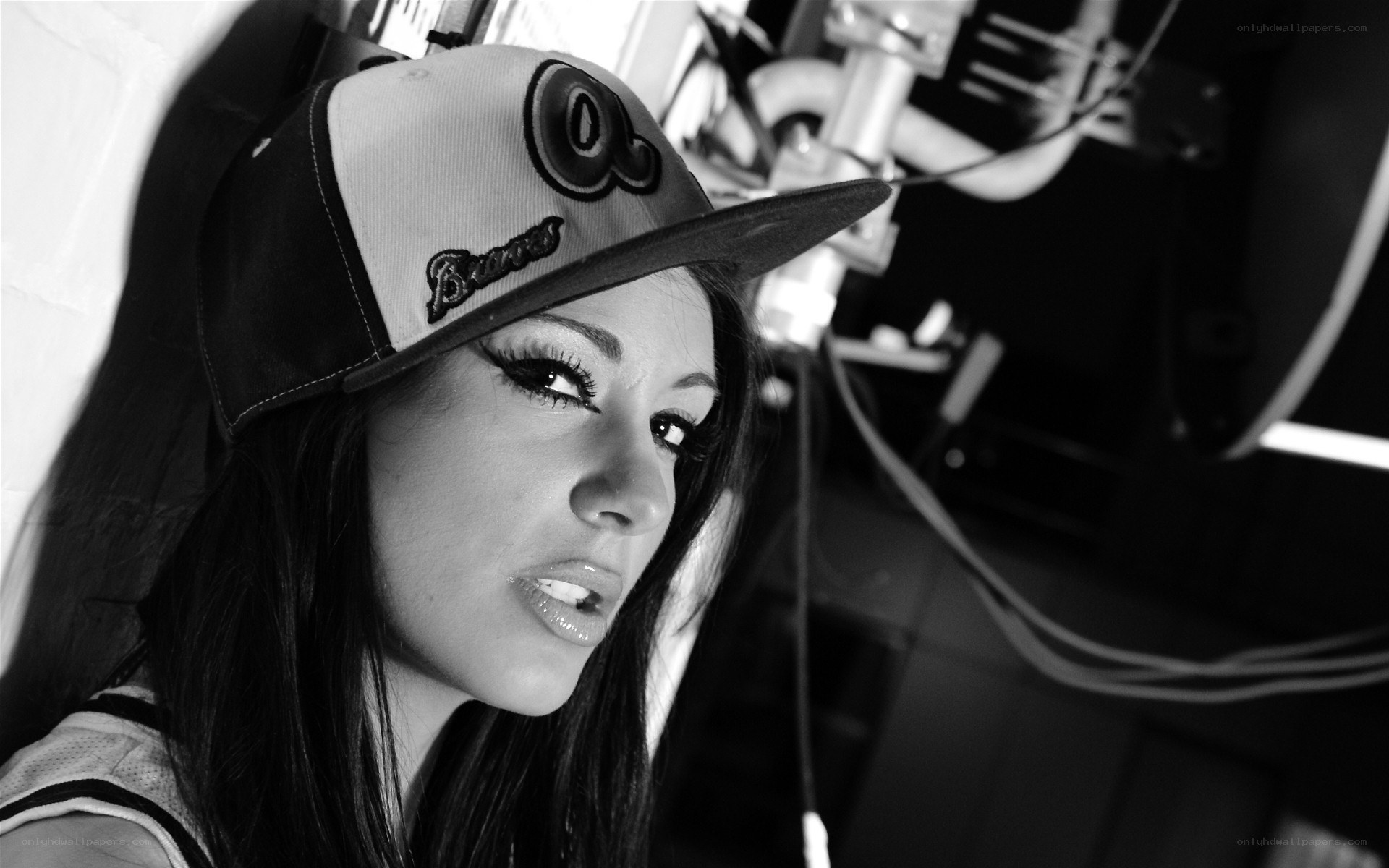 woman in baseball cap