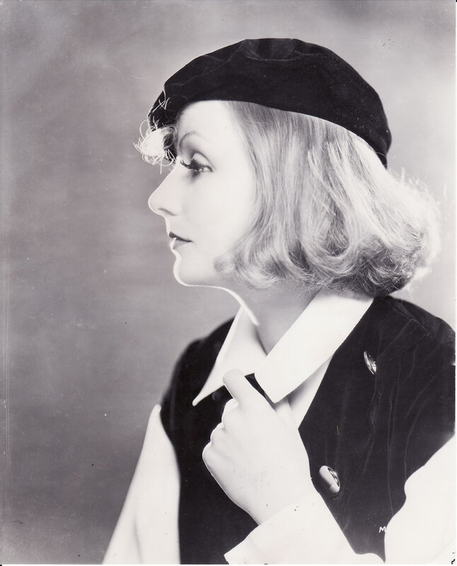 woman in beret portrait