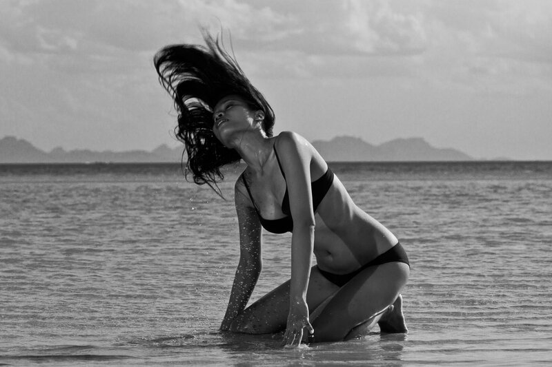 Woman in Bikini at Beach — Black, Dramatic
