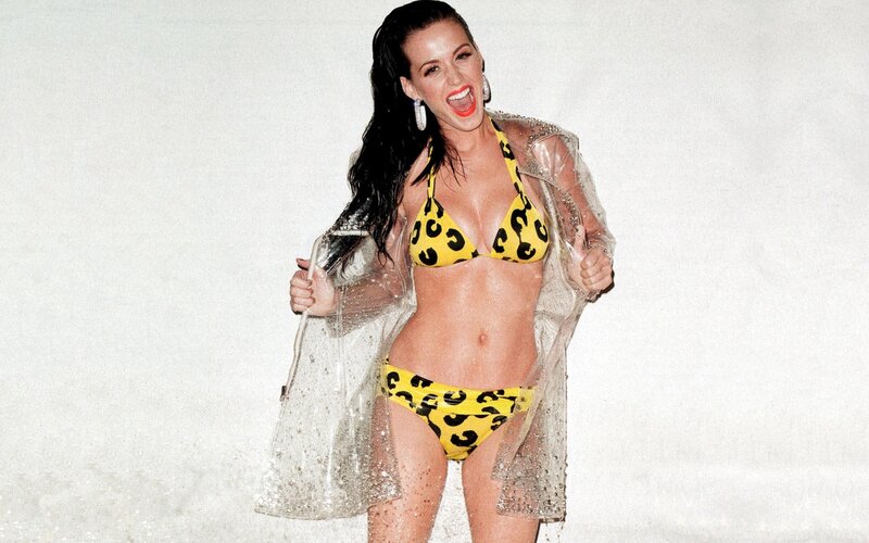 Woman in Bikini — Yellow, Playful