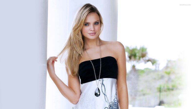 woman in black and white dress