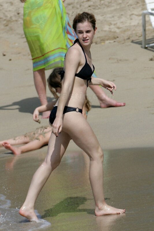 woman in black bikini at beach