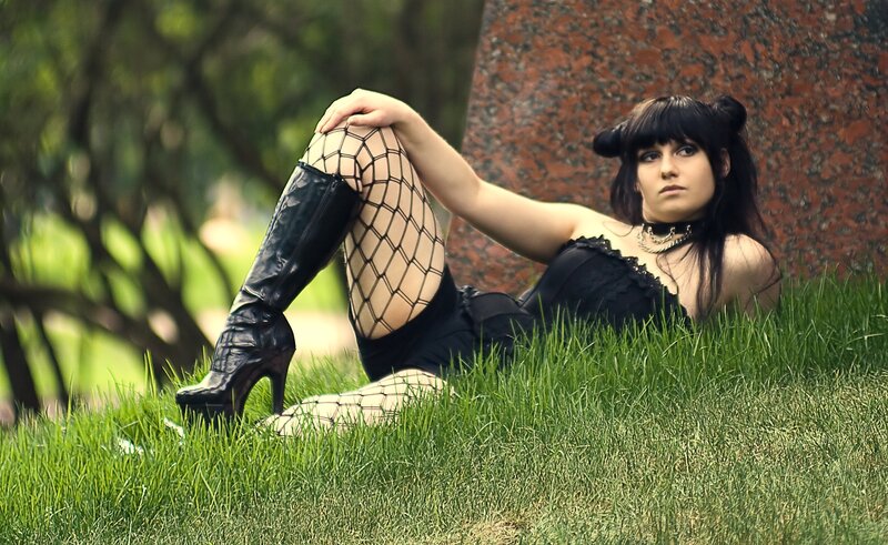 Woman in Black Boots — Green