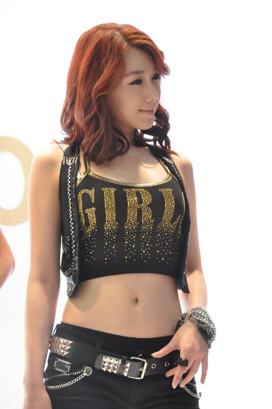woman in black crop top