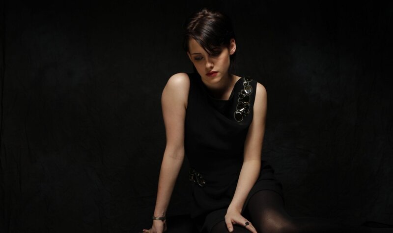 woman in black dress