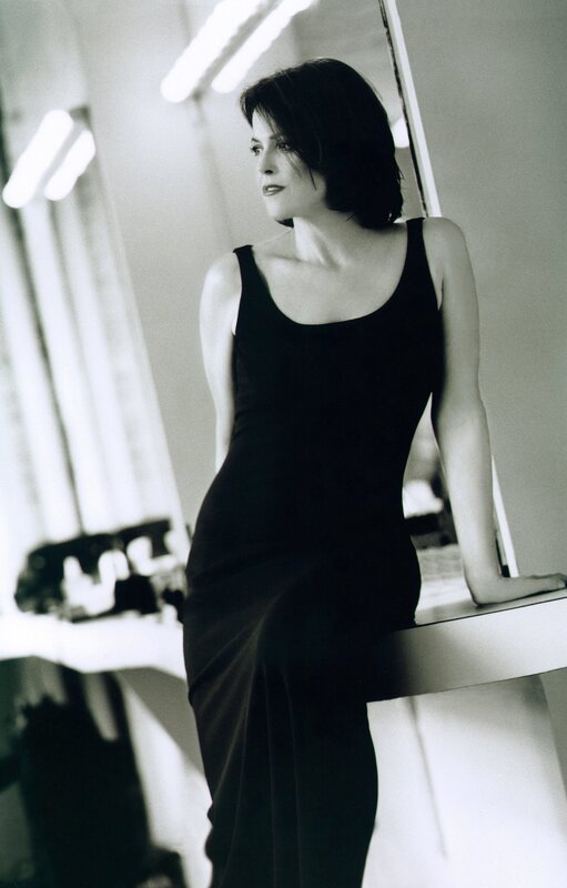 woman in black dress