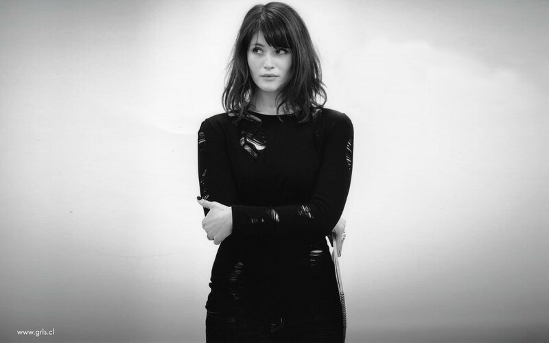 woman in black dress