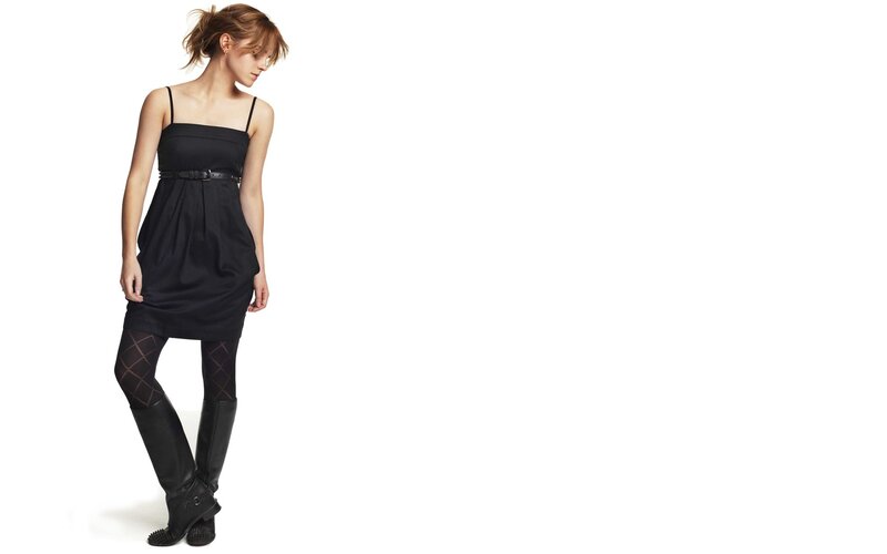 woman in black dress