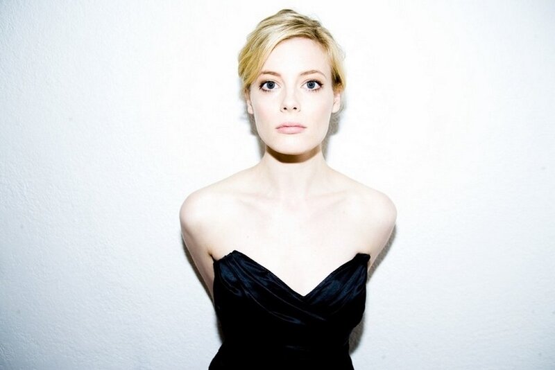 woman in black dress