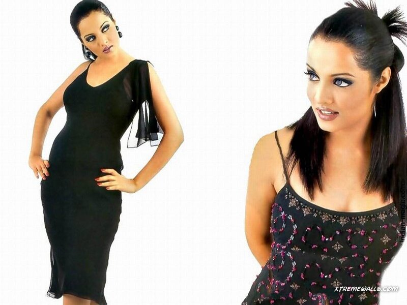 Woman in Black Dress — Confident, Photograph, Makeup
