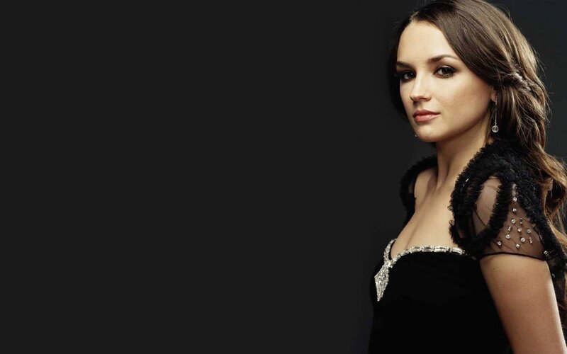 Woman in Black Dress — Earrings, Makeup