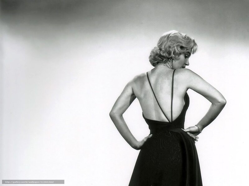 woman in black dress from behind