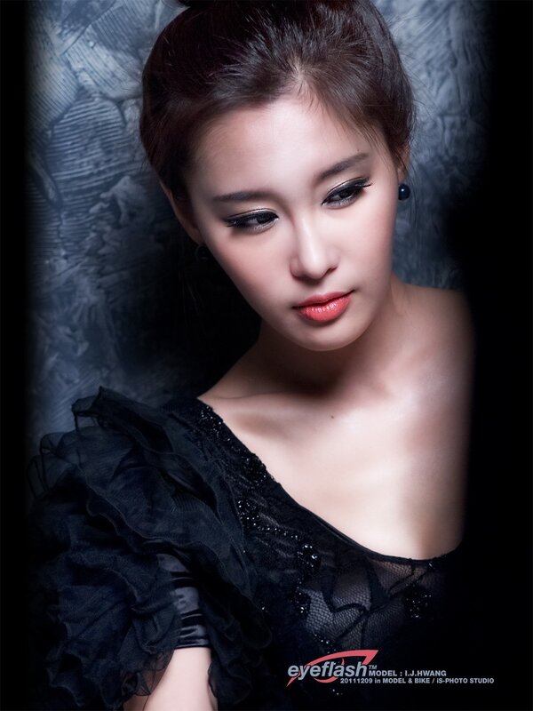 woman in black dress portrait