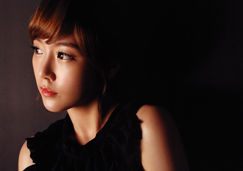 woman in black dress portrait