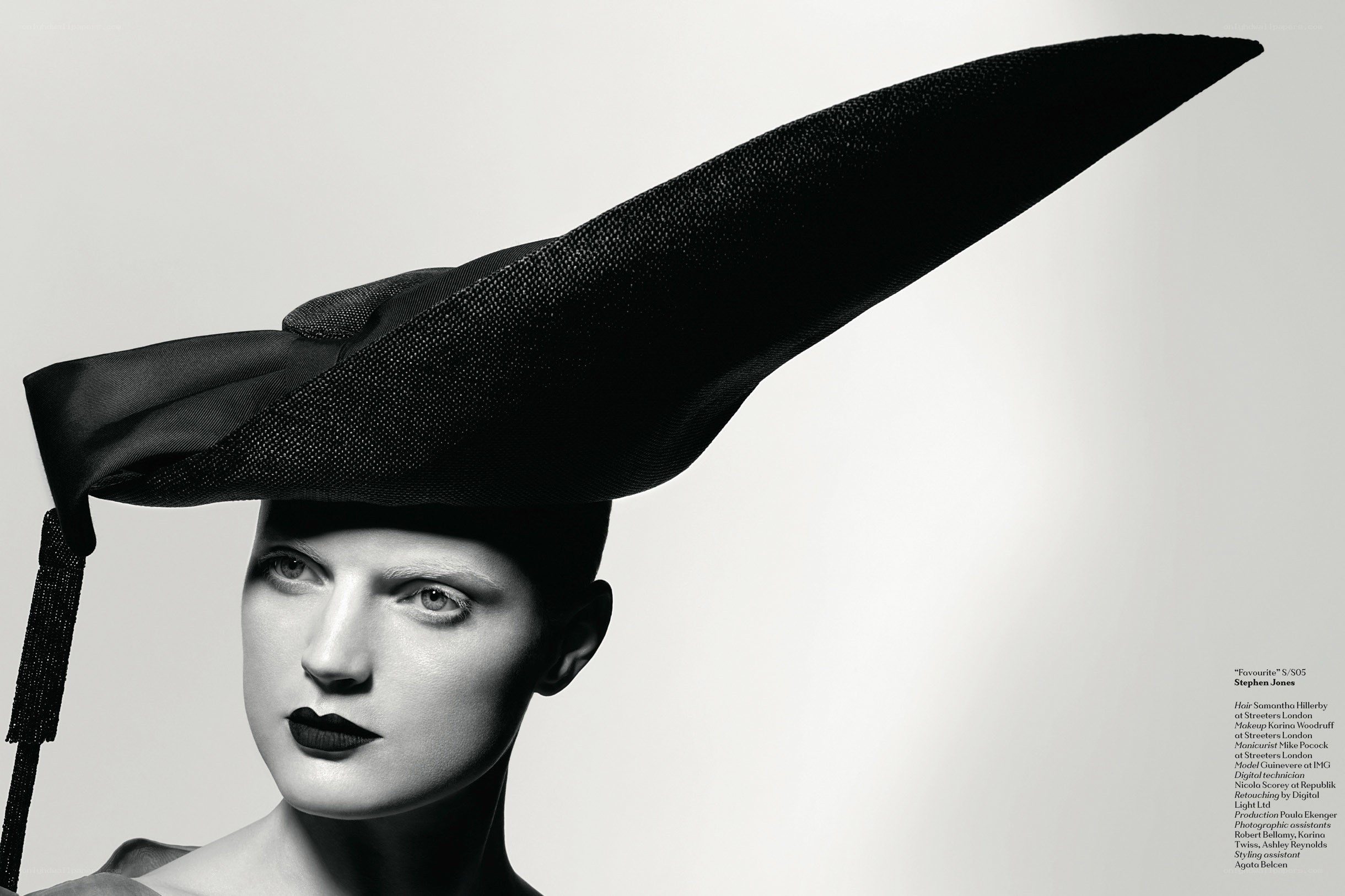 woman in black hat
