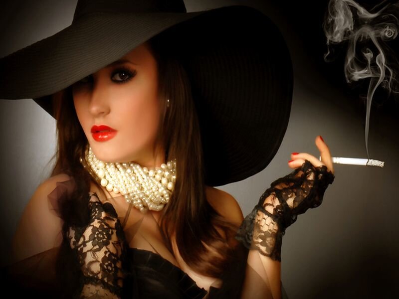 Woman in Black Hat — Dramatic