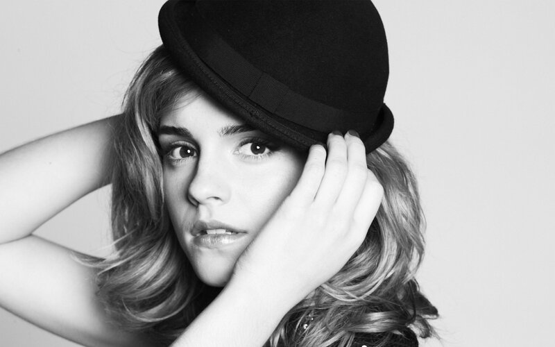 woman in black hat portrait