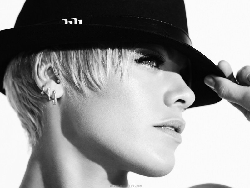 woman in black hat portrait