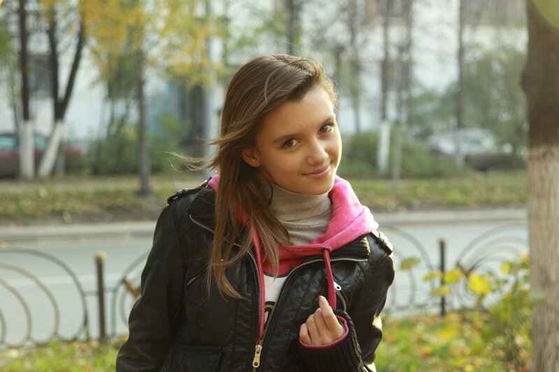 woman in black jacket outdoors