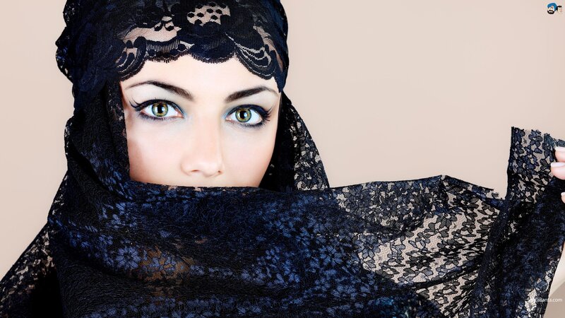 woman in black lace hijab