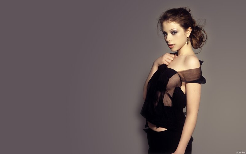 woman in black off-shoulder top