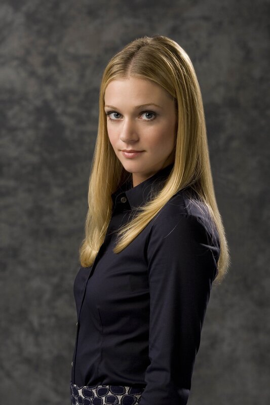 woman in black shirt