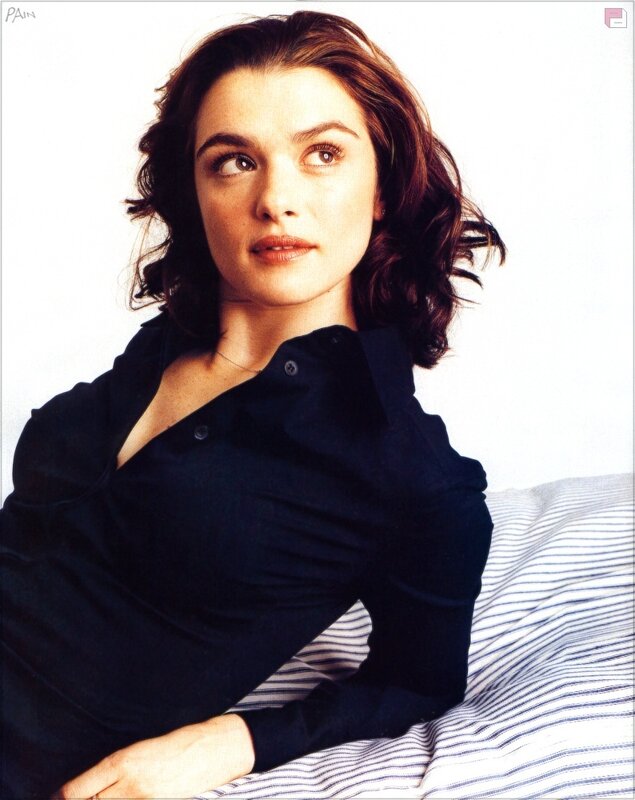woman in black shirt on bed