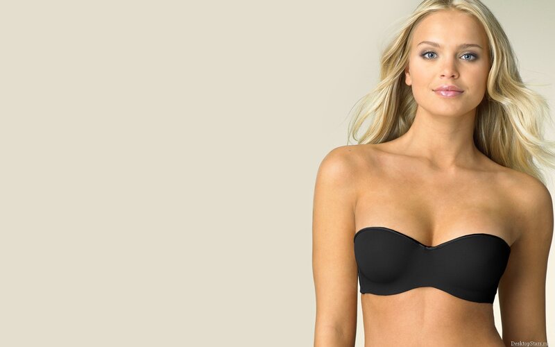 woman in black strapless bra