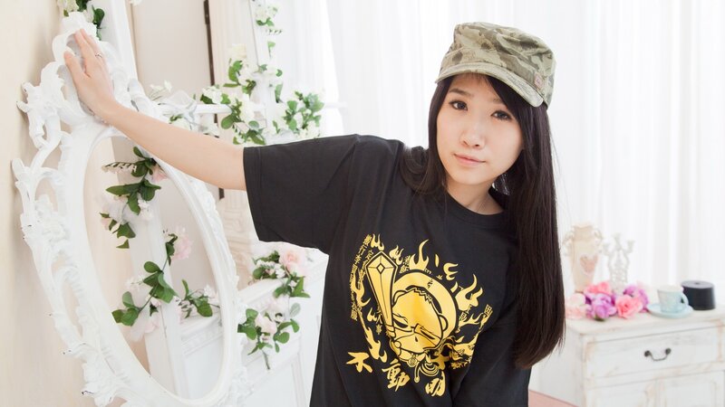 Woman in Black T-shirt — Calm, Photograph, Hat