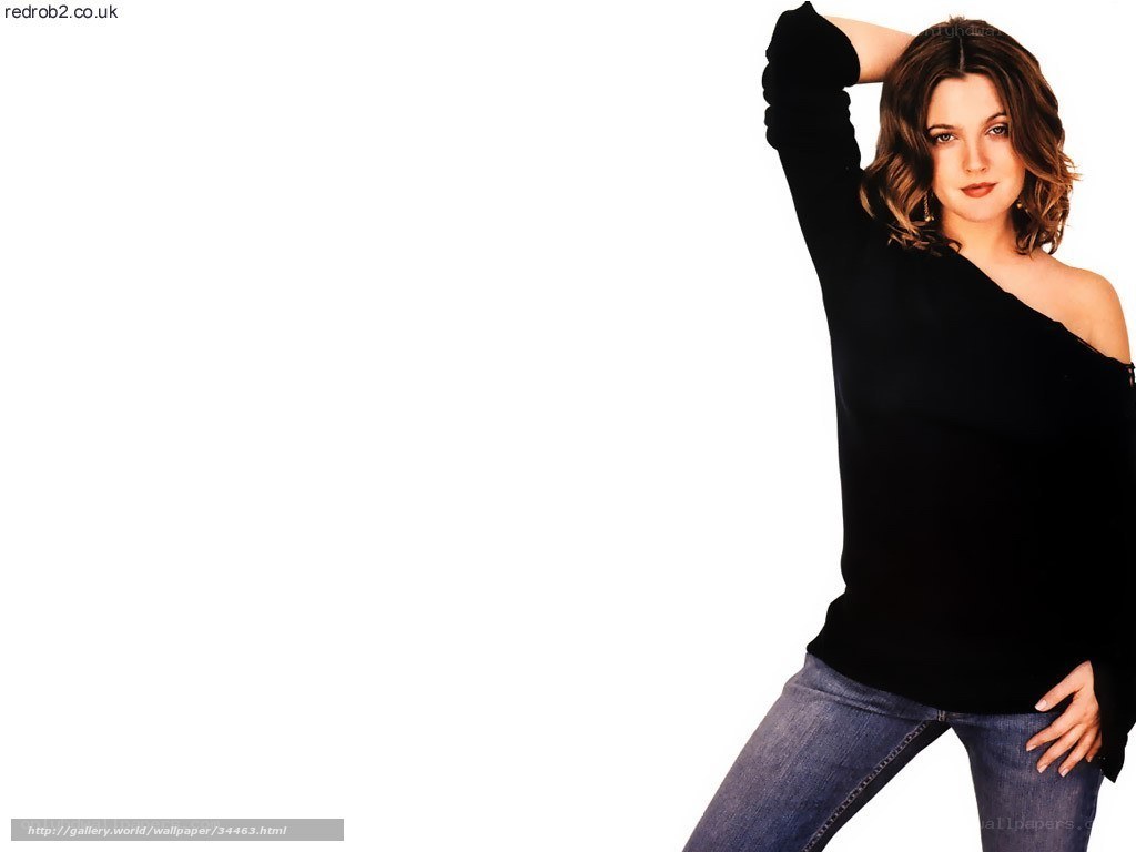 woman in black top and jeans