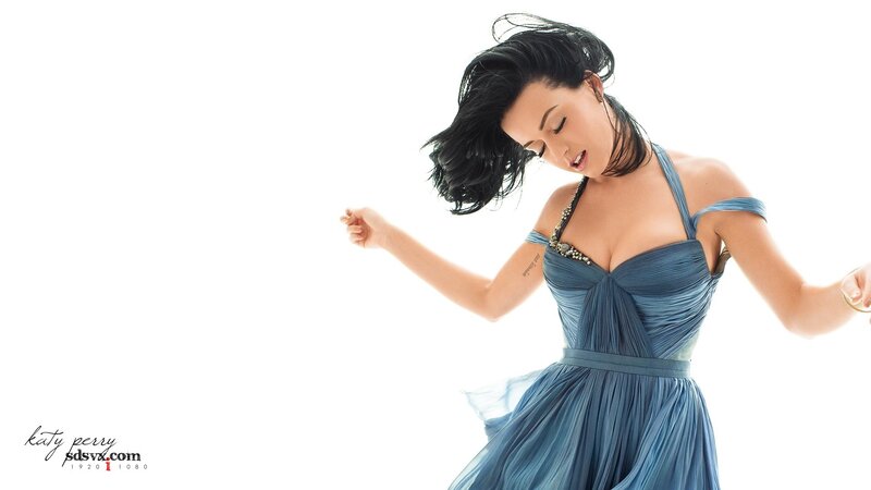 Woman in Blue Dress — Dynamic, Photograph, Hair