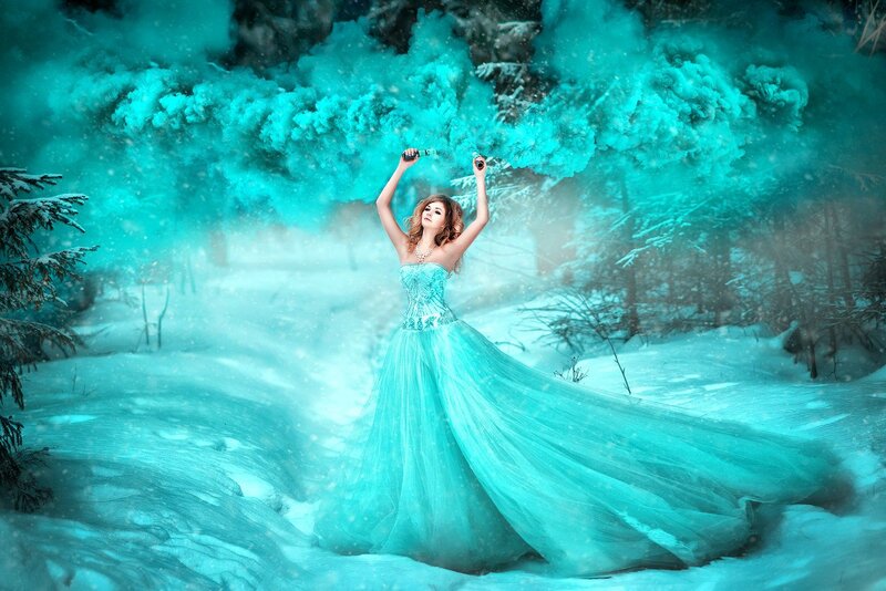 Woman in Blue Gown — Cyan