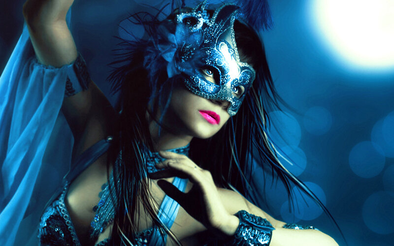 Woman in Blue Mask — Dramatic