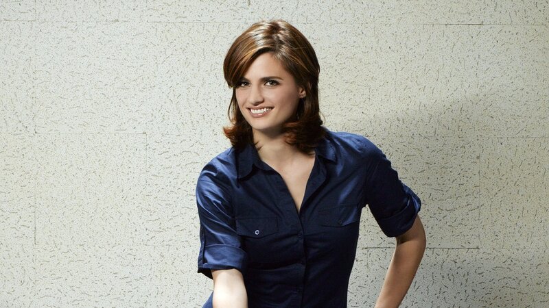 Woman in Blue Shirt — Neutral