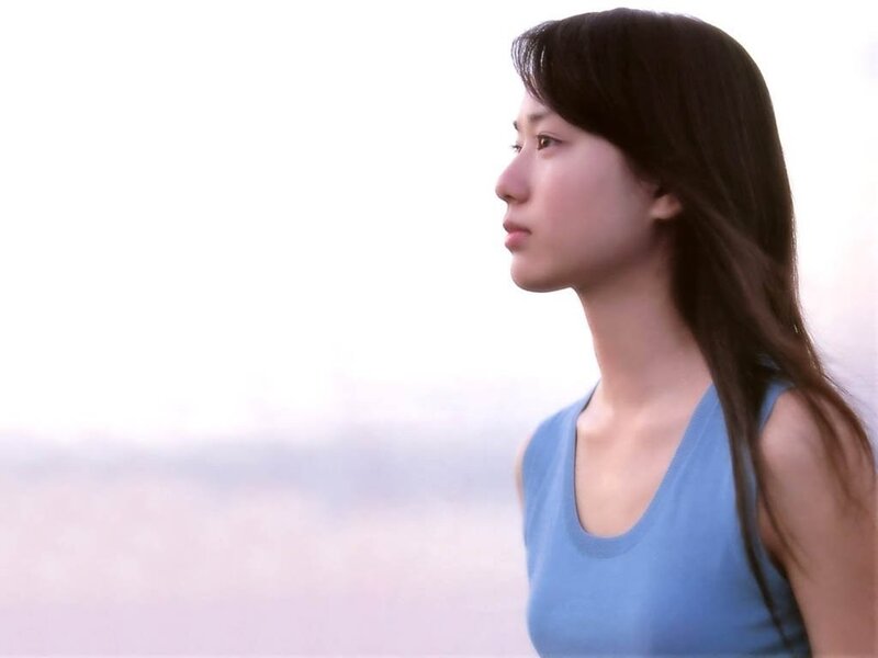 woman in blue tank top